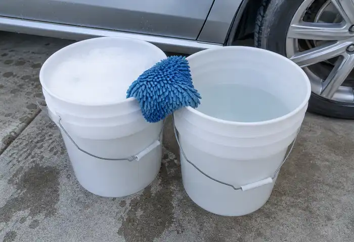 two-bucket-car-wash-method